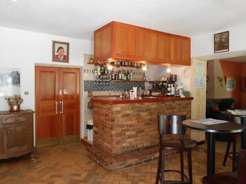 **  Hotel Engilberge Ailefroide Франция