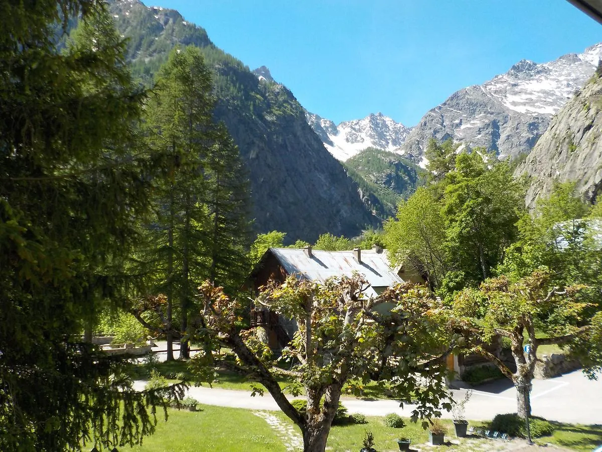 Hotel Engilberge Ailefroide